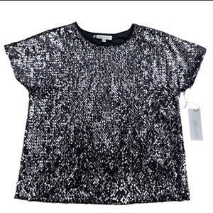 NEW WITH TAG JENNIFER LOPEZ NAVY SEQUIN TOP SIZE MEDIUM